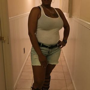 Meet your Posher, Tameka